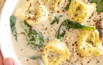 Easy Chicken Alfredo Tortellini Soup (with Mushrooms & Spinach)