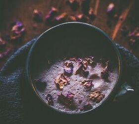 Almond Rose Chai Tea Latte (Vegan)