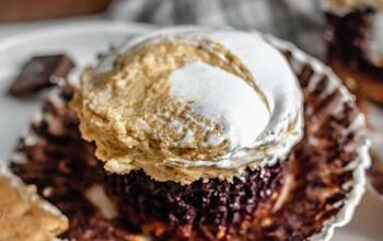 S'mores Cupcakes With Graham Cracker Crust