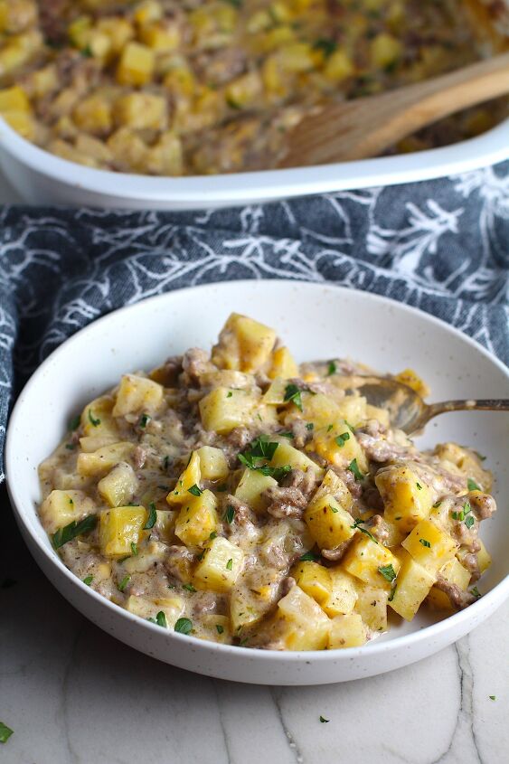 hamburger potato casserole with cheddar cheese