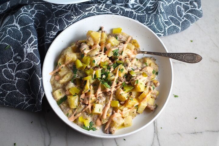 hamburger potato casserole with cheddar cheese