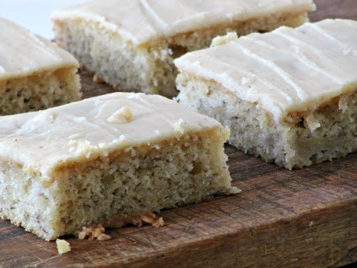 banana bars with browned butter glaze