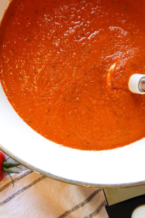 simple homemade roasted tomato soup with basil