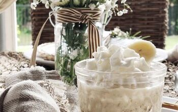 Old Fashioned Banana Pudding Served in a Jar