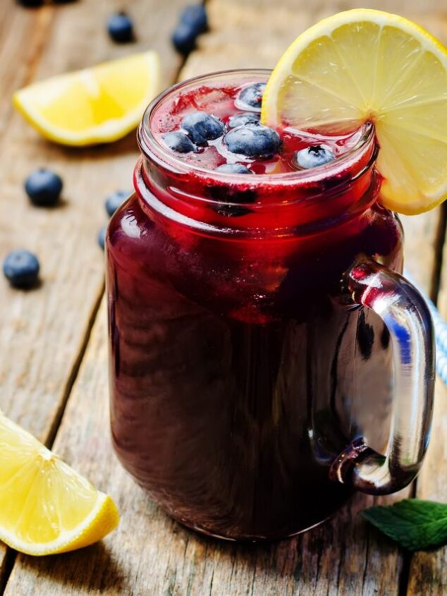 blueberry lemonade cocktail mocktail