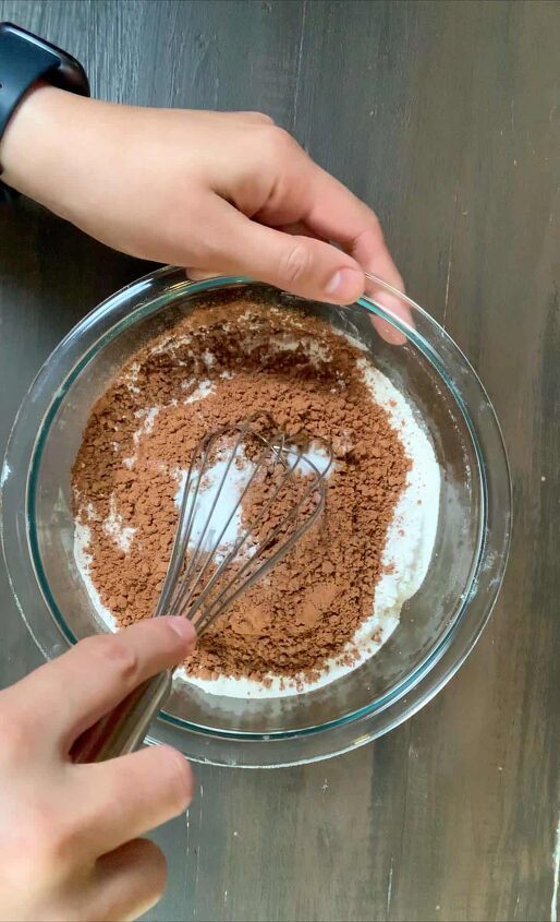 chocolate sour cream pound cake video, Step 2