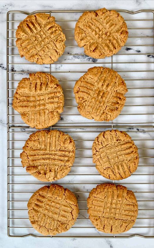 almond flour peanut butter cookies video, Step 9