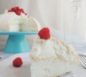 Pavlova With Berries