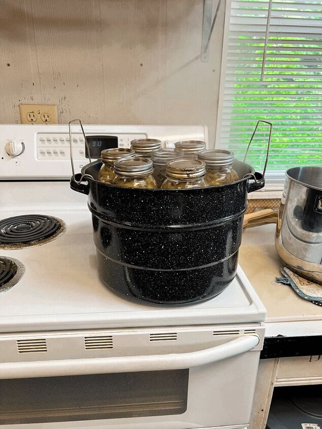 how to can green beans, This is what we used for cooking the jars inside on the stove