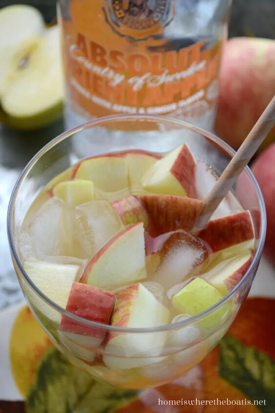 apple cider sangria