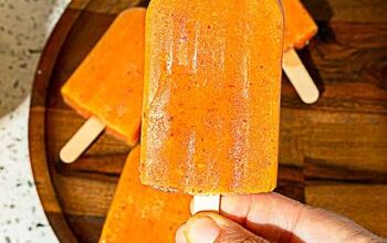 How to Make Strawberry Mango Popsicles