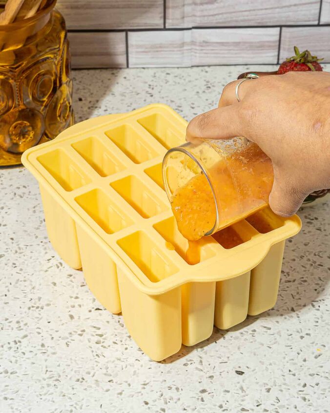 how to make strawberry mango popsicles