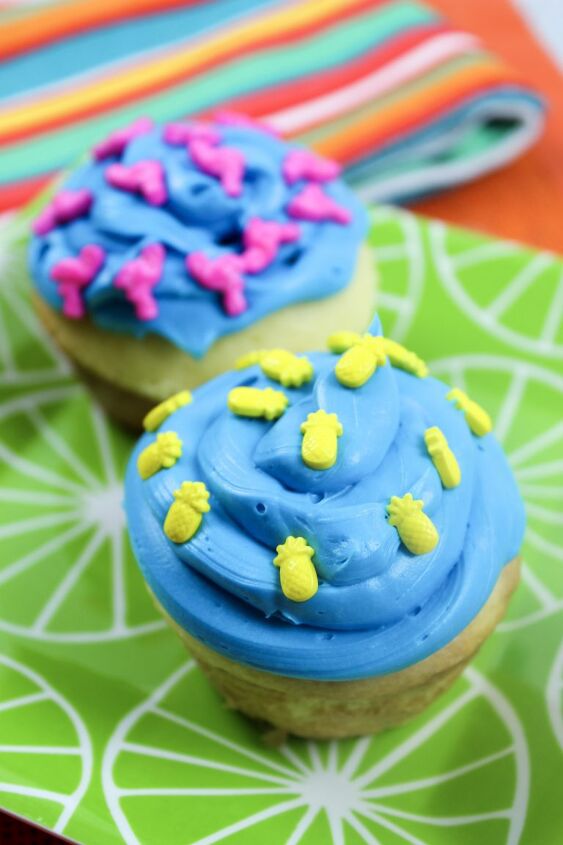 summer cupcakes
