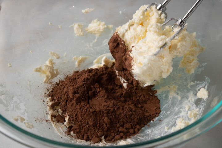 old fashioned chocolate buttercream frosting