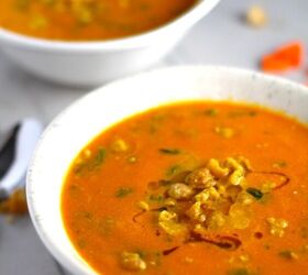 Creamy Carrot and Chickpea Soup With Kale