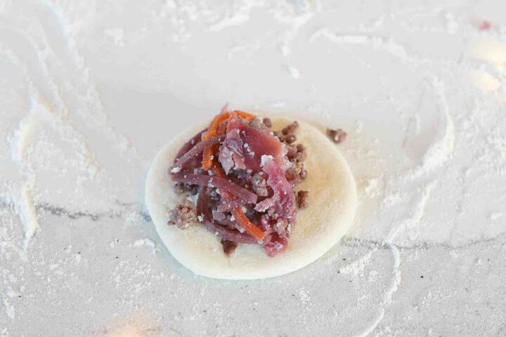 easy bierocks beef and cabbage stuffed rolls
