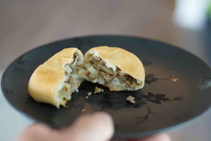 easy bierocks beef and cabbage stuffed rolls