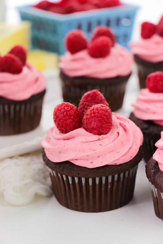 raspberry chocolate cupcakes recipe