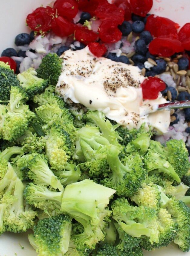 broccoli and cherry salad