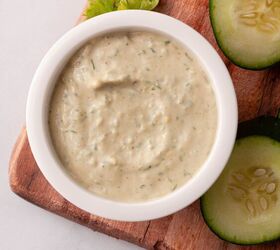 This healthy, umami-flavored dip makes veggies taste SO good!