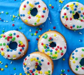 These baked vanilla donuts are the perfect special treat for any occasion (25 minutes!)