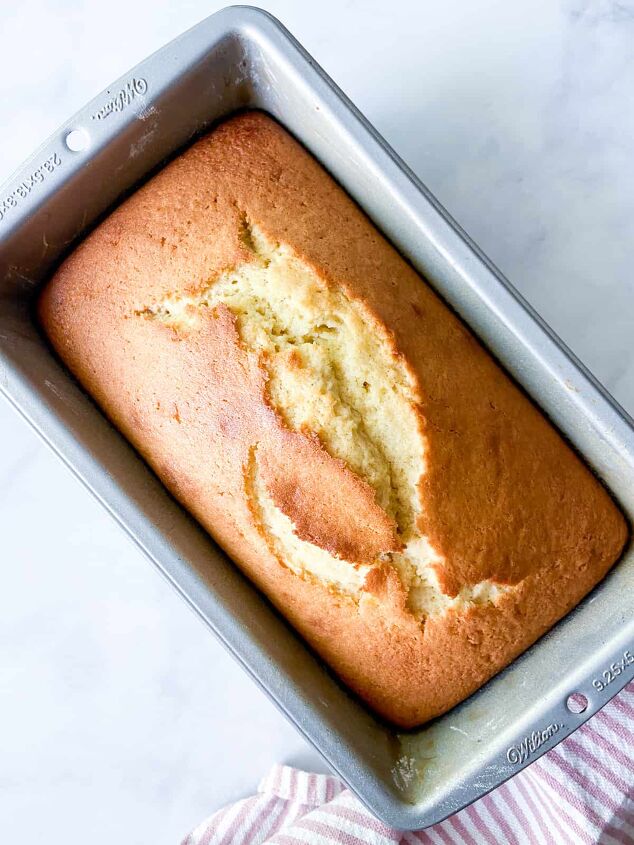 vanilla buttermilk pound cake, Bake until golden brown and set