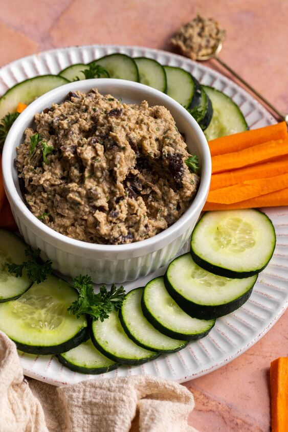 hearty baba ghanoush, This dip is a great mid afternoon snack and easy way to switch it up if you re sick of hummus