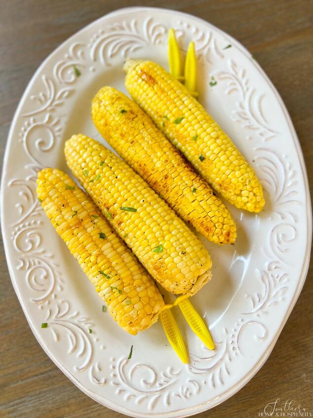 the best and easiest way to grill corn on the cob