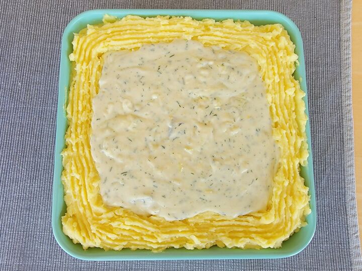 Baked Cod Fish in Dill Cream Sauce With Duchess Potatoes | Foodtalk