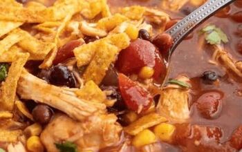 Hearty Crockpot Chicken Enchilada Soup