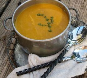 Roasted Butternut Squash Soup With Herbs and Spices