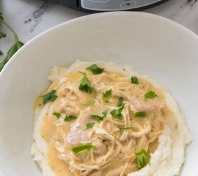 Easy Slow Cooker Chicken and Gravy Recipe