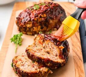 easy air fryer turkey meatloaf recipe, Brushing the meatloaf with glaze