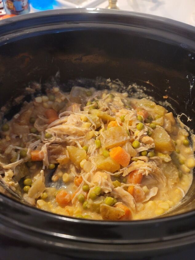 easy crock pot chicken pot pie