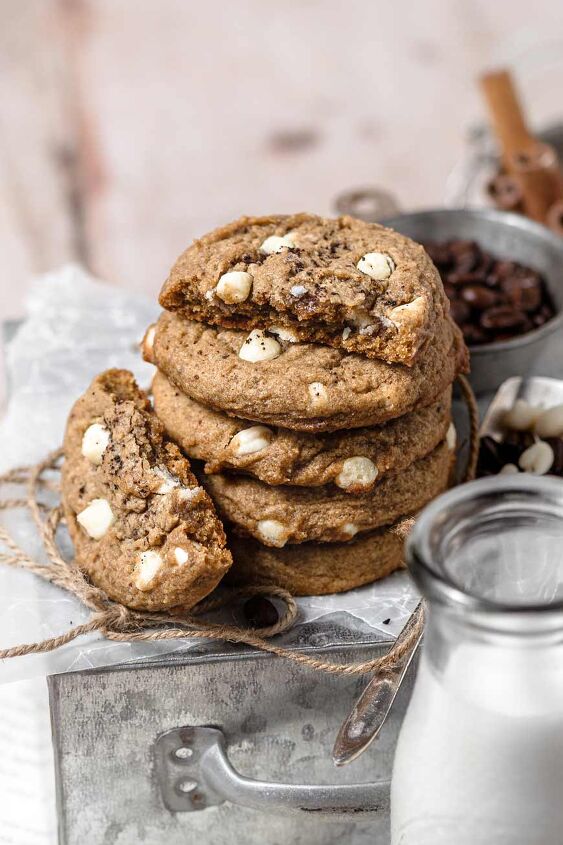 coffee cookies with white chocolate chips cappuccino flavored, espresso cookies with vegan white chocolate chips