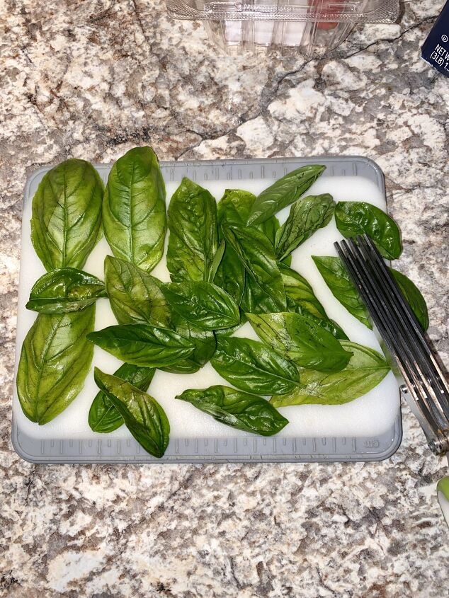 bruschetta with tomato and basil recipe, Quick and Simple Bruschetta Recipe Fresh Basil Leaves on Cutting Board