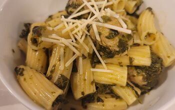 Easy Rigatoni Pasta and Frozen Meatballs in the Crock Pot