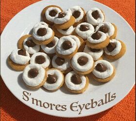 Halloween Smores Eyeballs - Easy Halloween Recipe