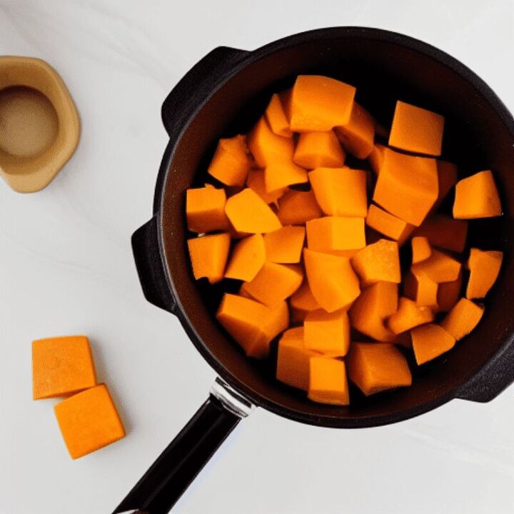 how to cook pumpkin squash, diced pumpkin in a pot