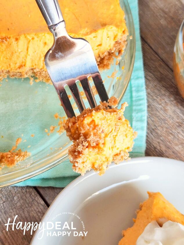 no bake pumpkin cheesecake recipe, No Bake Pumpkin Cheesecake Recipe bite on fork