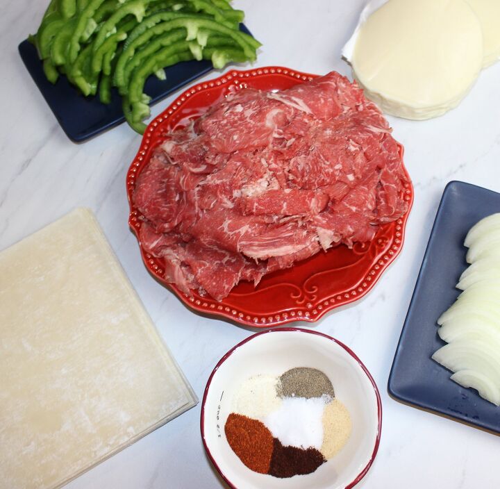 the best philly cheesesteak eggrolls recipe, ingredients