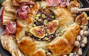 Baked Brie With Fig Jam