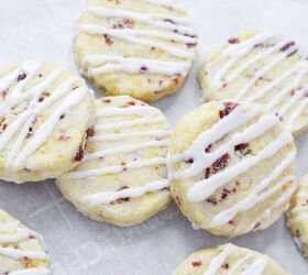 If you like a good shortbread cookie, you're going to LOVE this festive take