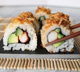 crunchy roll sushi recipe, A serving of Crunchy Sushi Roll