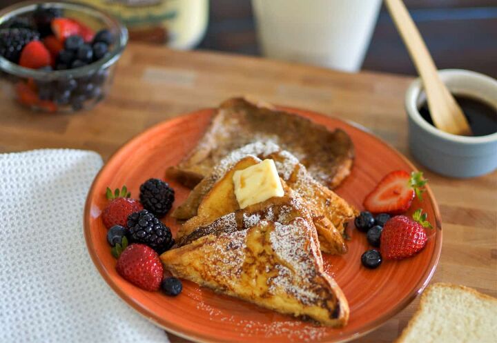 rumchata french toast, Plate of RumChata French Toast with assorted berries