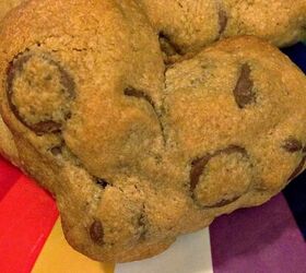 Heart-Shaped Peanut Butter Chocolate Chip Cookies Recipe