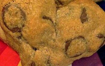 Heart-Shaped Peanut Butter Chocolate Chip Cookies Recipe