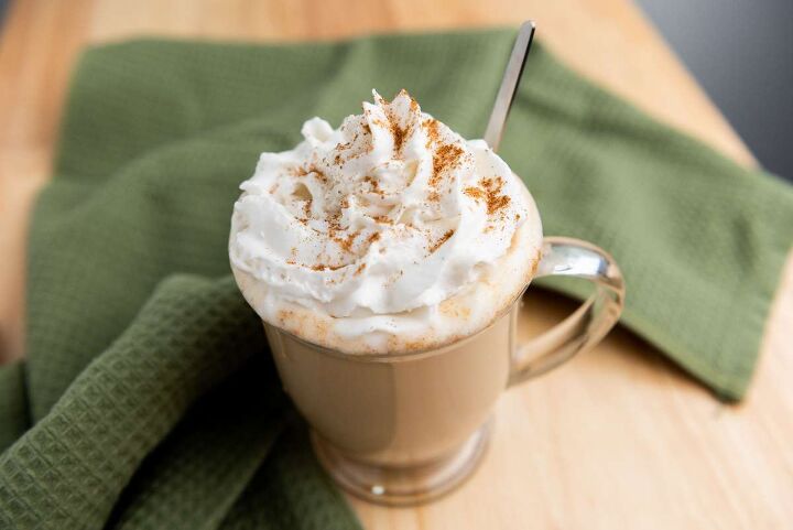 easy cinnamon maple latte recipe for fall, pumpkin Spice latte