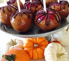19 spooktacular halloween recipes to trick or treat yourself, Caramel Apples Drizzled With Chocolate Tutorial