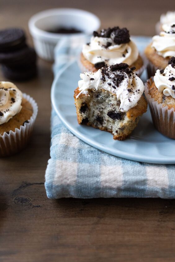 cookies and cream cupcakes recipe, cookies and cream cupcakes